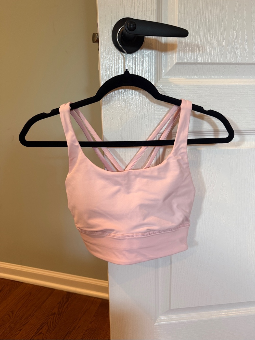 lululemon Energy Bra - strawberry milkshake